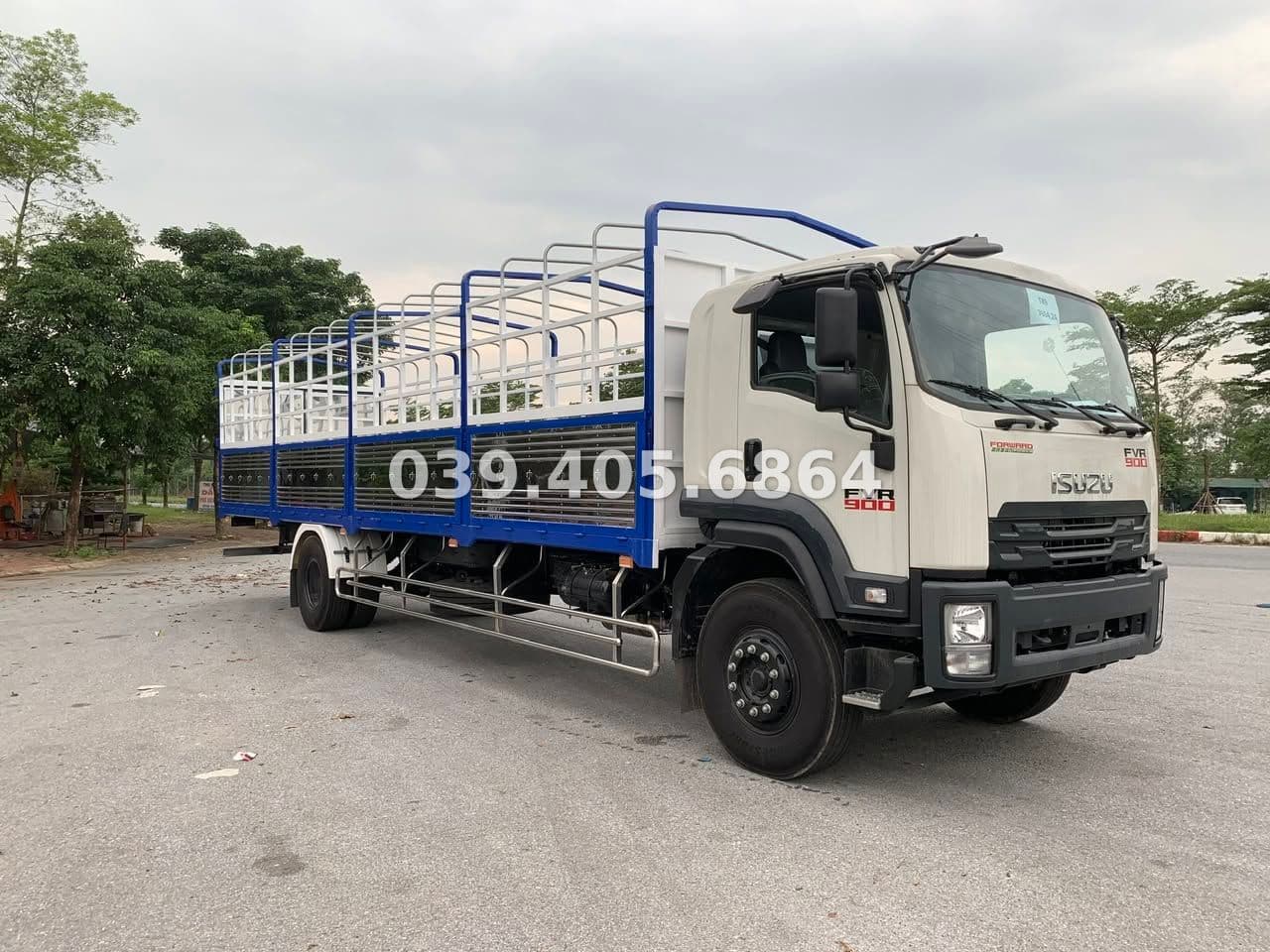 Xe tải Isuzu FVR 900 thùng bạt 7.5 tấn 2026 - Isuzu Thăng Long